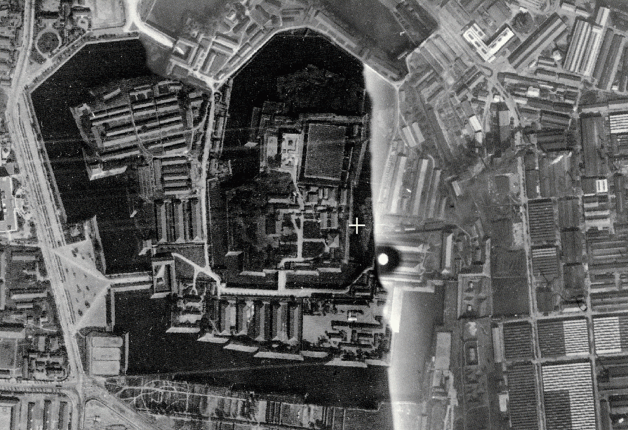 「大坂城の今昔　航空写真」(1928年&2017年頃)---地理院地図より加工済